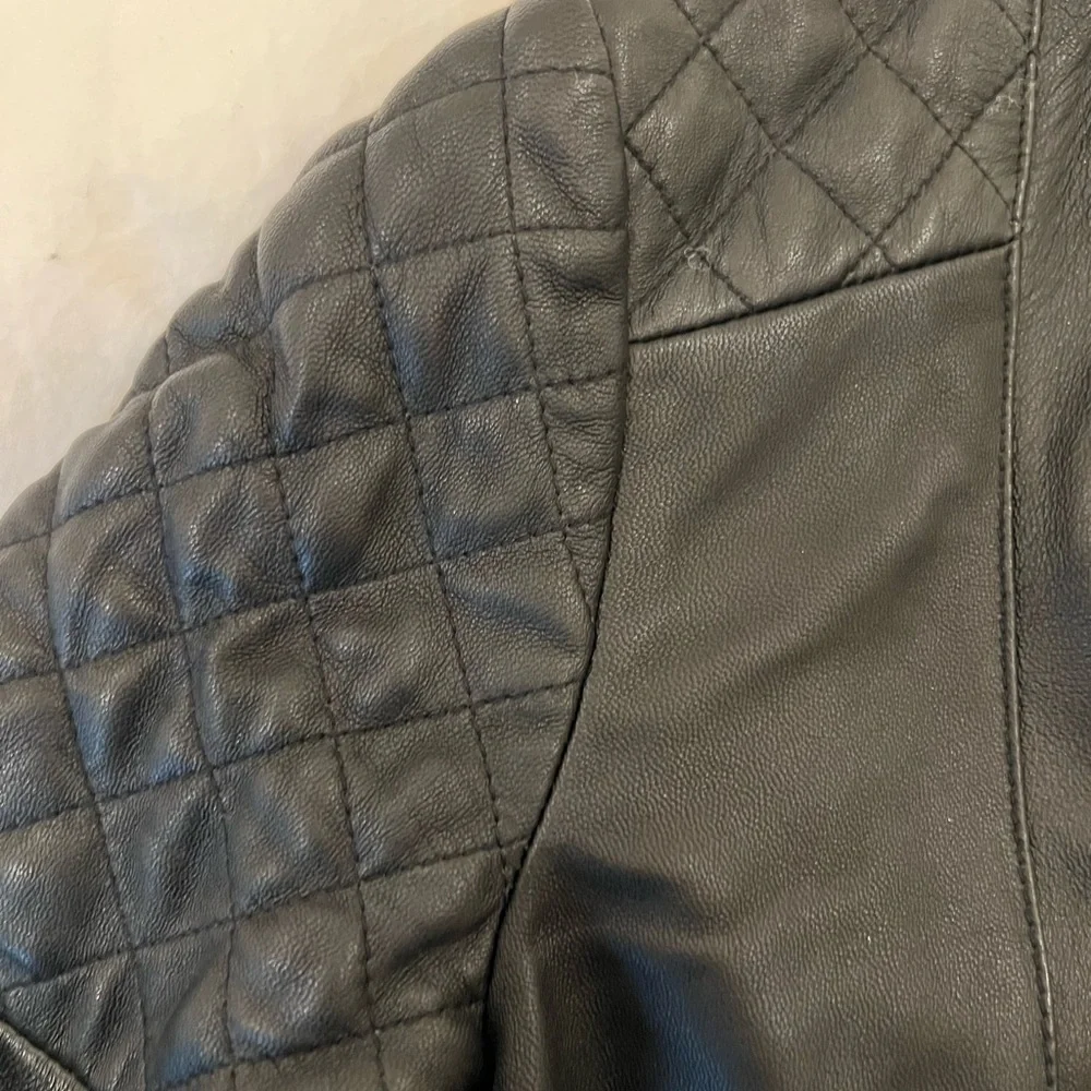 Jigsaw 100% Napa leather black biker jacket. Women’s size 4. Pristine! - Picture 9 of 13